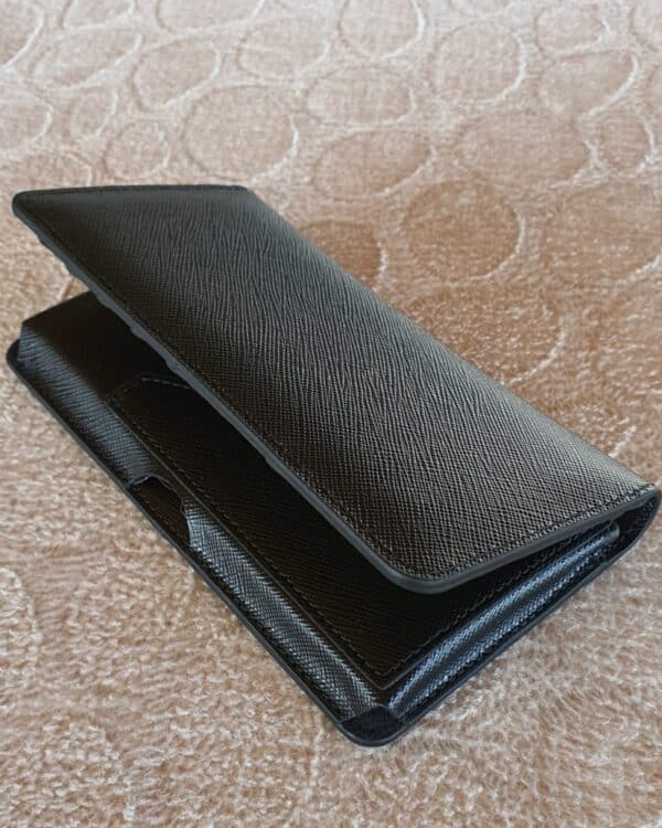 Aysoti Rosa Black Leather Wallet