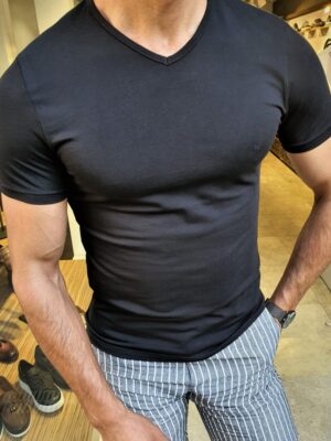 Aysoti Sparks Black Slim Fit V-Neck T-Shirt