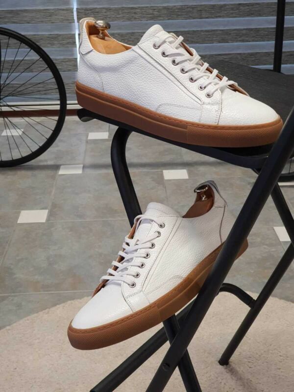 Aysoti Darlington White Low-Top Sneakers