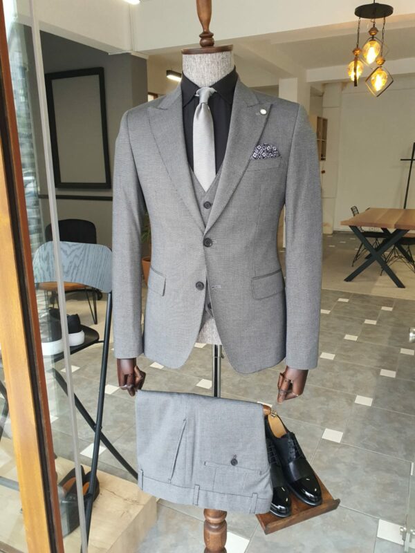 Slim Fit Peak Lapel Suit