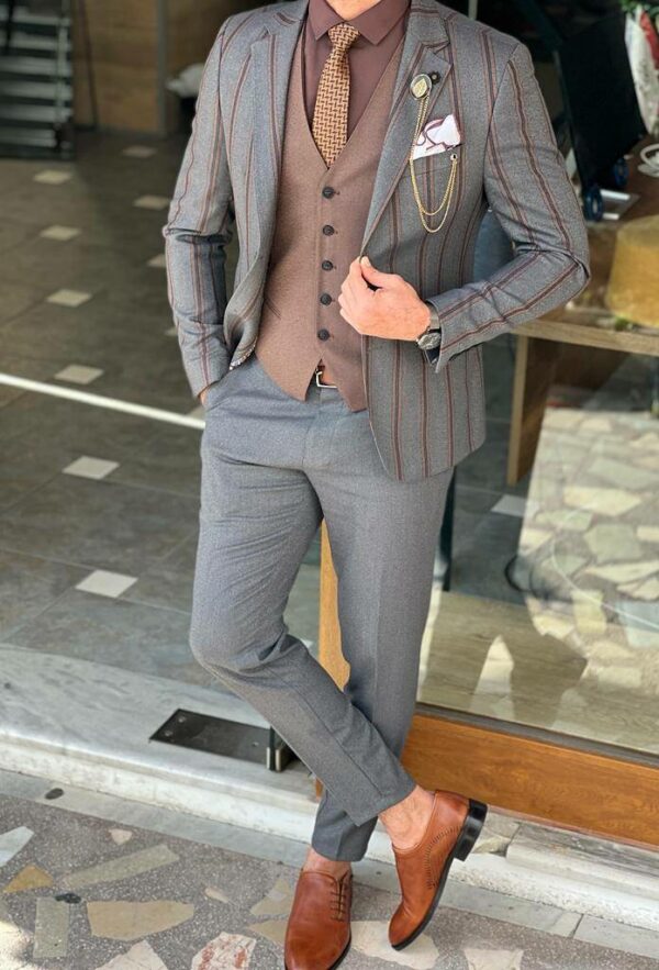 Aysoti Bourcoei Gray Slim Fit Notch Lapel Striped Suit