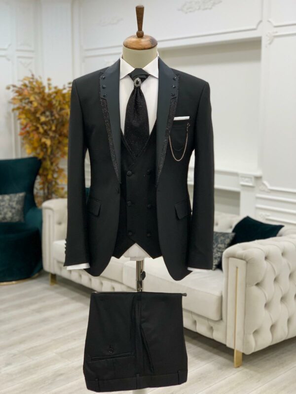 Black Slim Fit Glitter Peak Lapel Wedding Suit