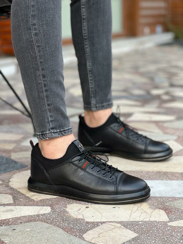 Black Lace Up Low-Top Sneakers