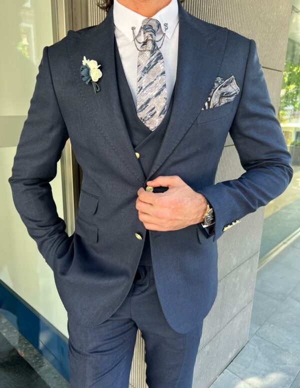 Aysoti Fernyard Navy Blue Slim Fit Peak Lapel Suit