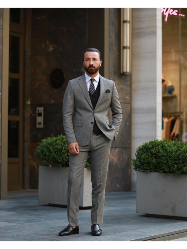 Aysoti Crayford Light Gray Slim Fit Notch Lapel Suit