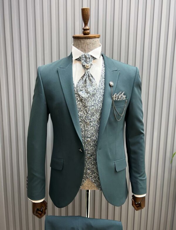 Aysoti Claremont Green Slim Fit Peak Lapel Groom Suit
