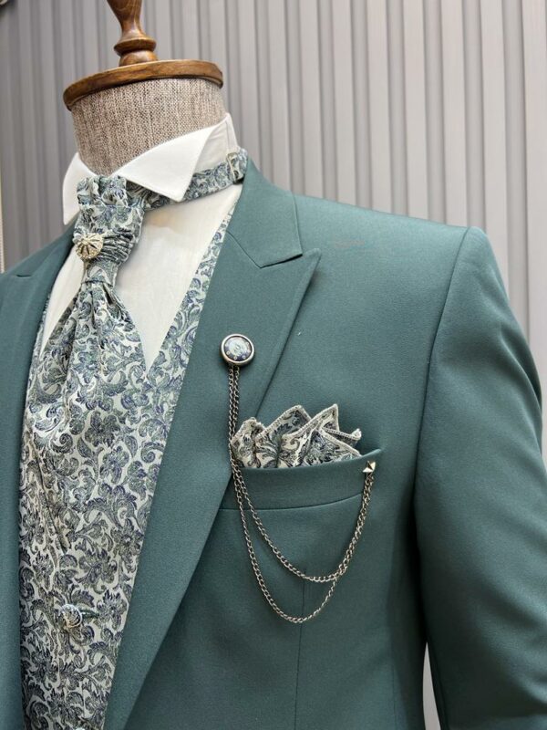 Aysoti Claremont Green Slim Fit Peak Lapel Groom Suit