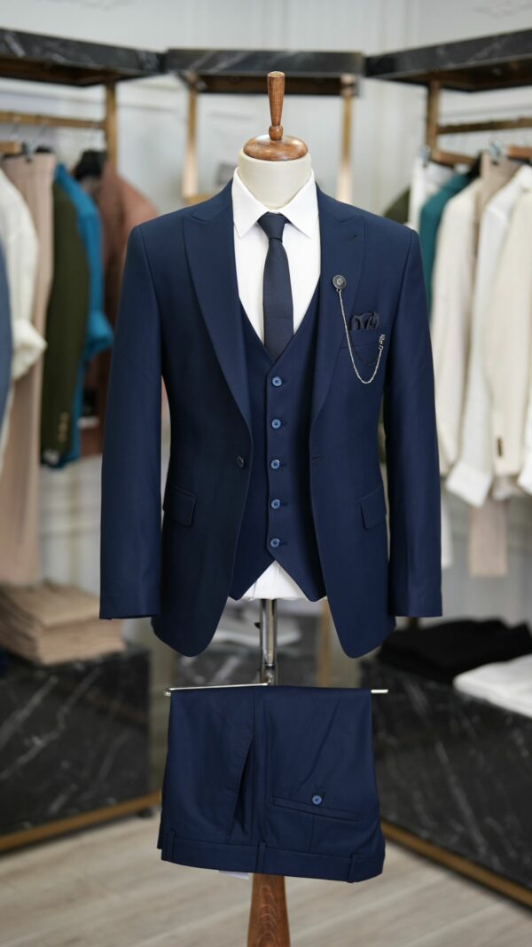 Aysoti Brooklyn Navy Blue Slim Fit 3 Piece Peak Lapel Suit